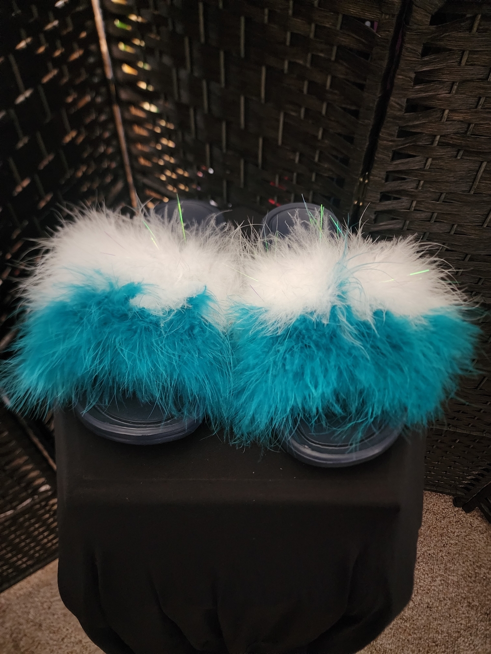 Teal & White Feather Slide Sandals. (B1)